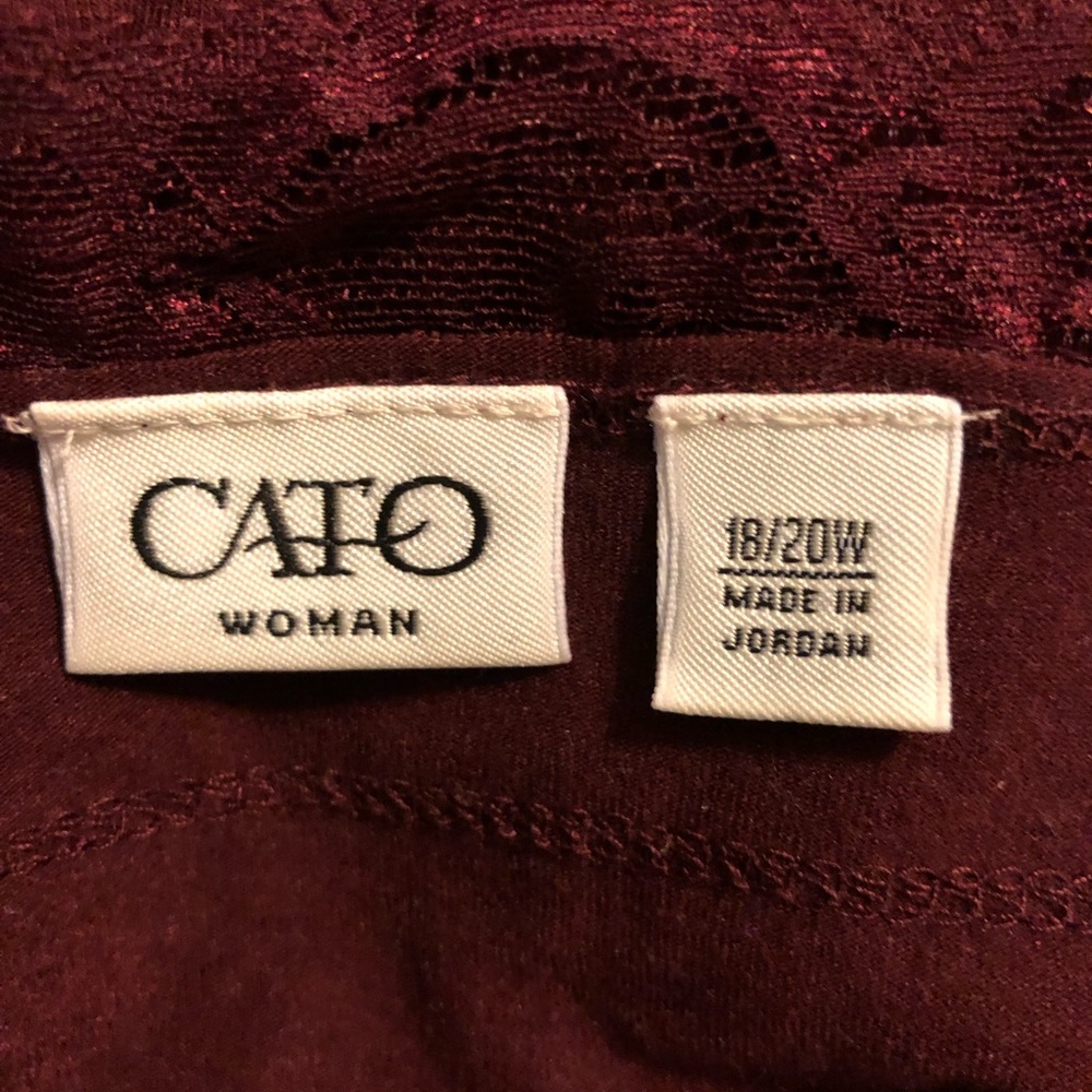 2 CAMISOLES - Picture 2 of 8